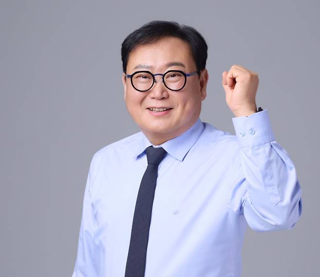 프로탁구연맹 총재로 선임된 이승원 독도사랑주유소연합회 의장. 사진=한국프로탁구연맹