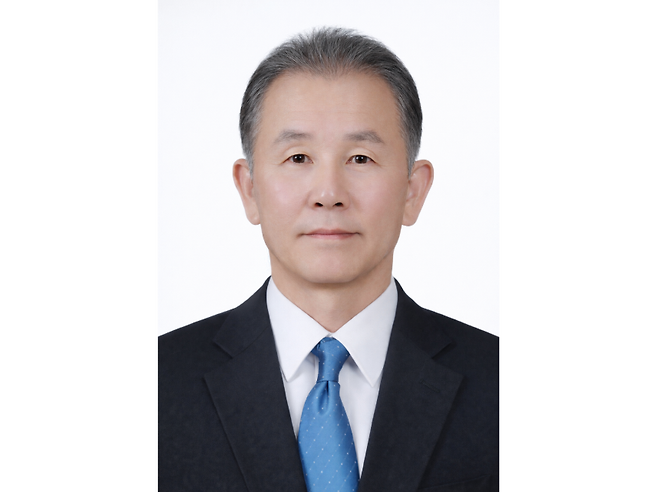 송맹석 신임 제주민예총 이사장.