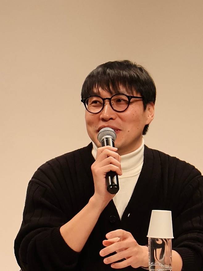 이순신 영화 '한산'과 '노량'의 공동 각본을 쓴 윤홍기 작가. 사진 윤홍기