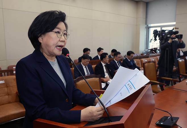 이혜훈 기획예산처 장관 후보자가 23일 인사청문회에서 발언을 하고 있다. / 연합뉴스