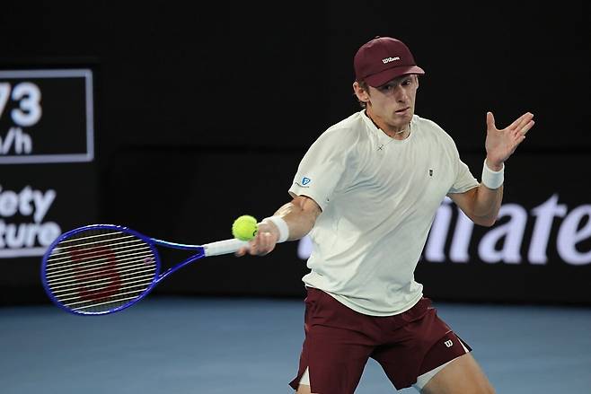 드 미노는 2년 연속 호주오픈 8강에 올랐지만 작년 야닉 시너, 올해 알카라스에게 승리를 내줬다.