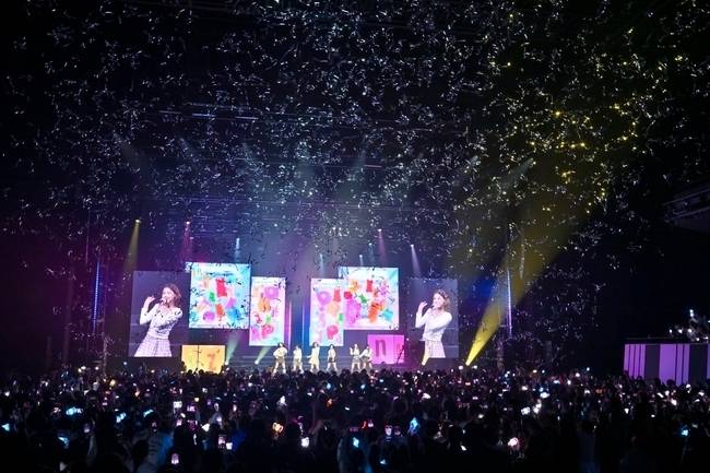 사진 = 웨이크원 제공