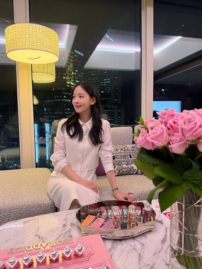 사진 = 강한나 인스타그램