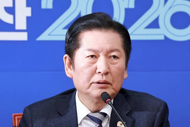 발언하는 민주당 정청래 대표 - 더불어민주당 정청래 대표가 2일 국회에서 열린 최고위원회의에 참석해 발언하고 있다. 2026.2.2