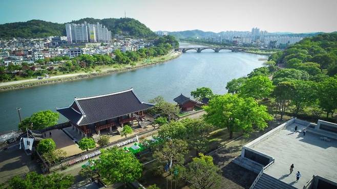 진주성 전경 사진