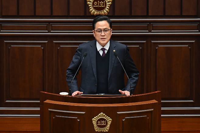 이승연 의원은 6일 열린 부산시의회 제333회 임시회 5분 자유발언에서 "노상공영주차장은 수많은 민원과 행정력 낭비의 온상이 되고 있다고 지적했다. 부산시의회 제공