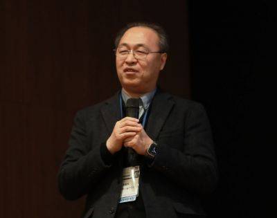 최종석 한국로봇학회장이 인사말을 하고 있다. 사진=백종민 테크 스페셜리스트