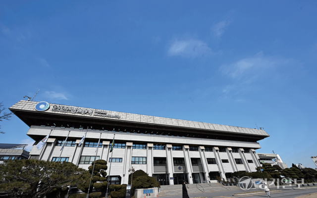 인천시청 전경. 조병석기자