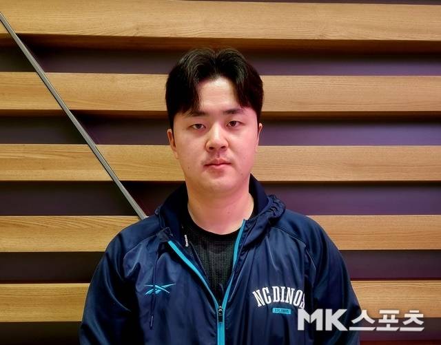 지난달 24일 만났던 김형준. 사진(인천국제공항)=이한주 기자