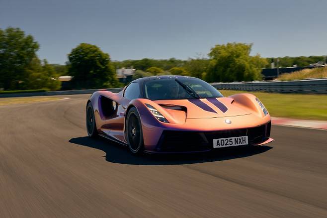 로터스 에바이야