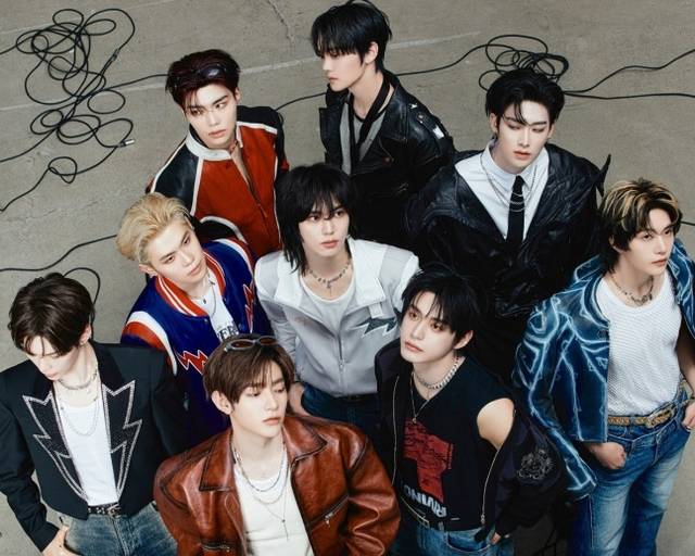 보이그룹 제로베이스원