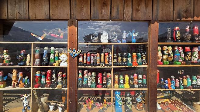 치미라캉 사원 가는 길의 상점