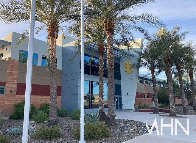(미국 애리조나주 피오리아에 위치한 샌디에이고 스프링캠프 시설 전경)