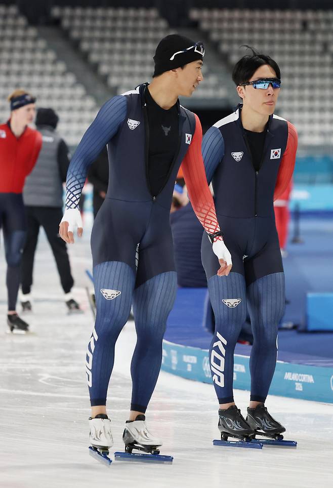 대화중인 김준호-구경민<저작권자(c) 연합뉴스, 무단 전재-재배포, AI 학습 및 활용 금지>