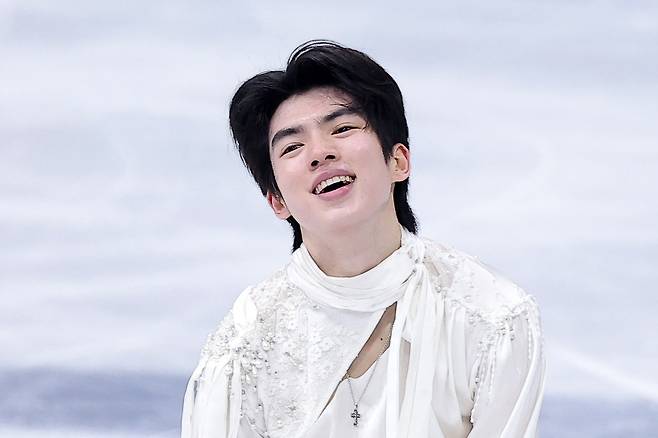 피겨 차준환이 13일(현지시간) 이탈리아 밀라노 아이스 스케이팅 아레나에서 열린 2026 밀라노·코르티나담페초 동계올림픽 피겨 스케이팅 남자 싱글 프리 스케이팅에서 연기를 마친 후 미소짓고 있다. 이날 차준환은 기술점수(TES) 95.16점, 예술점수(PCS) 87.04점, 감점 1점으로 합계 181.20점을 기록했다. 앞서 열린 쇼트 프로그램에서 92.72점을 받은 그는 최종 총점 273.92점을 기록, 전체 4위에 이름을 올렸다. 2026.2.14 ⓒ 뉴스1 김성진 기자