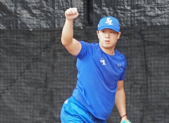 불펜 피칭을 하고 있는 양창섭. /사진=삼성 라이온즈