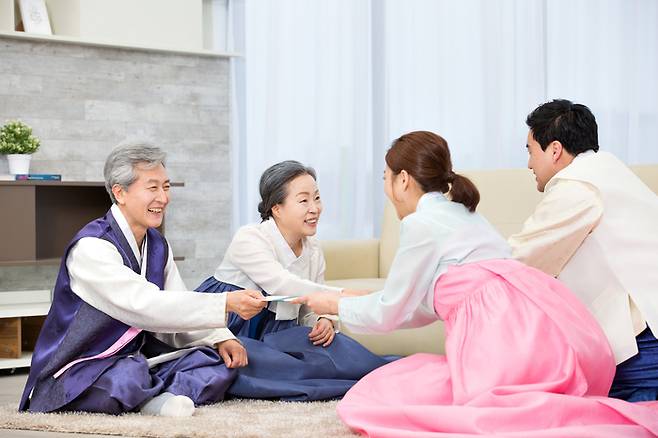 세뱃돈. 게티이미지뱅크