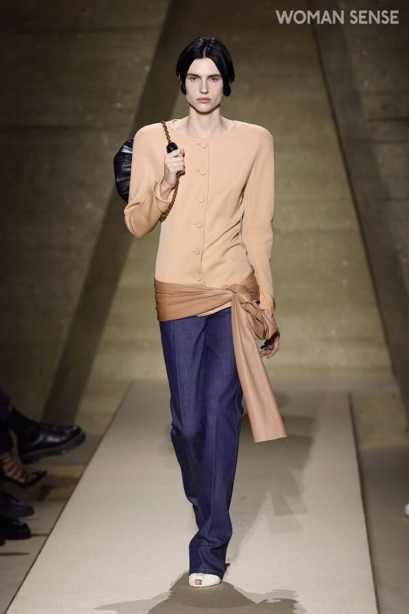 chloe_catwalkpictures