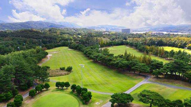 경북문화관광공사가 다양한 이벤트를 전략적으로 운영하는 보문골프장 전경. 경북문화관광공사 제공