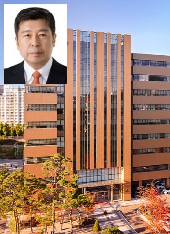 서연그룹의 실적과 재무건전성이 동반 악화하면서 외형은 커지고 내실은 악화하는 양상을 보였다. 사진은 유양석 서연그룹 회장과 서연그룹 본사 전경. / 사진=서연그룹.