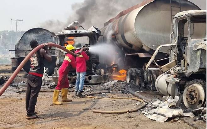 나이지리아 플래토주의 한 납 광산에서 가스 폭발로 추정되는 사고가 발생해 광부 38명이 사망했다. 사진 NEPAL NEWS 홈페이지 캡처
