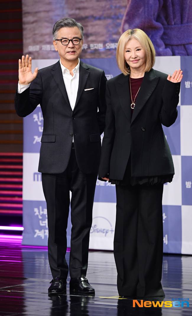 왼쪽부터 강석우 이미숙