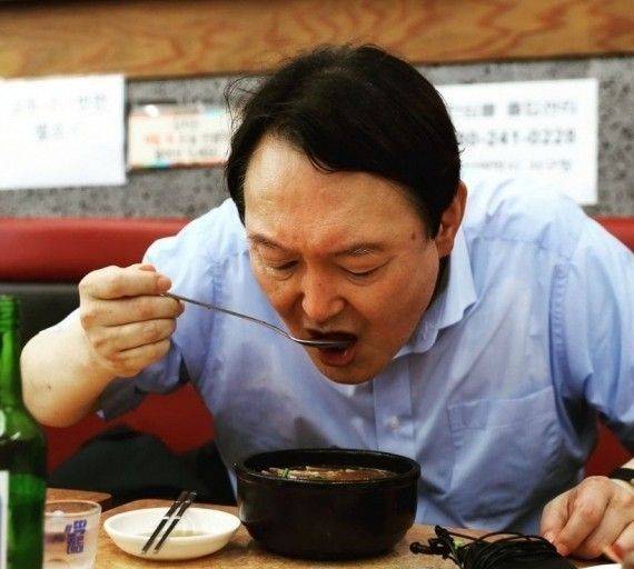 윤석열 전 대통령. 윤석열 SNS