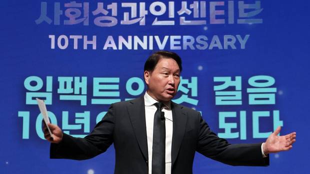 최태원 SK그룹 회장이 지난해 4월 1일 열린 ‘SPC 10주년 기념식’에 참석해 발언하고 있다. /사진제공=SK 사회적가치연구원