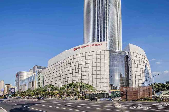 롯데백화점 에비뉴엘 잠실점 외관 전경(롯데백화점 제공)