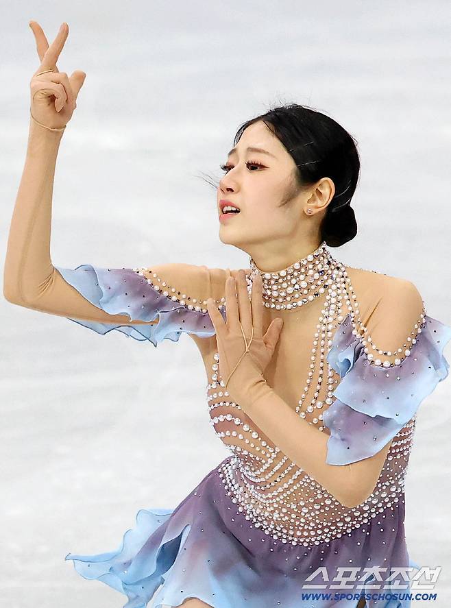 18일(한국시간) 이탈리아 밀라노 스피드스케이팅 아레나에서 밀라노동계올림픽 여자 피겨 쇼트프로그램 경기가 열렸다. 연기를 펼치고 있는 이해인. 밀라노(이탈리아)=송정헌 기자songs@sportschosun.com/2026.02.18/