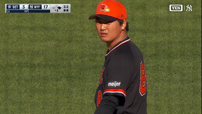 디트로이트 타이거스 고우석이 22일(한국시각) 뉴욕 양키스와의 시범경기에서 10점차로 뒤진 8회말 등판해 만루홈런을 얻어맞은 뒤 연거푸 안타를 맞고 다시 투구를 하고 있다. 사진=MiLB.TV 캡처