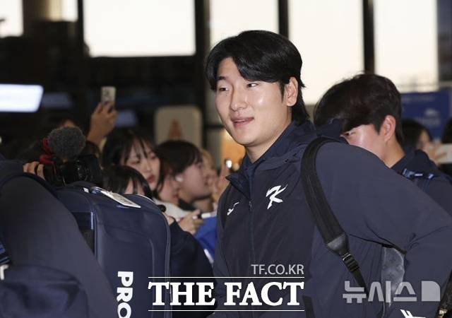 곽빈이 국가대표 에이스로 확실하게 자리매김했다. 문동주 원태인이 빠진 WBC에서 곽빈의 어깨가 무겁다. /뉴시스