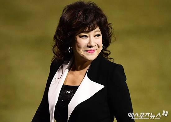 가수 노사연