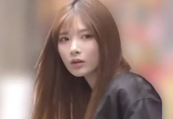 여성들을 집요하게 감시하고 폭행하며 성매매를 강요한 일본의 매춘 업소 매니저 타노 카즈야