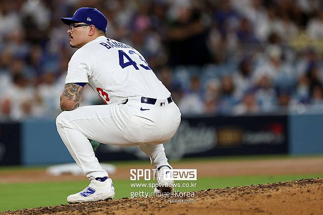 ▲ 지난 2년간 다저스 불펜의 마당쇠로 활약했으나 양도지명 된 앤서니 반다. 그러면서 로넌 콥에게 기회가 생겼다.