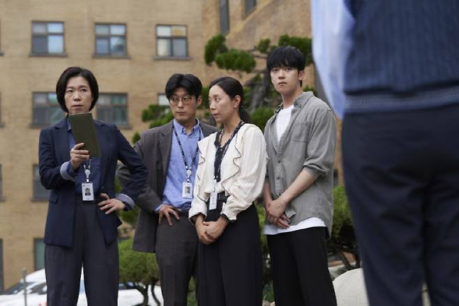 영화 '매드 댄스 오피스'의 한 장면.(사진=디스테이션)