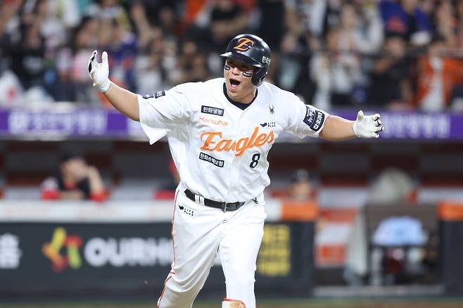 한화 노시환의 미국 도전 최대 변수는 MLB 직장폐쇄다. 최근 MLB 사무국과 선수 노조의 갈등이 좁혀지지 않고 있다. 사진제공|한화 이글스
