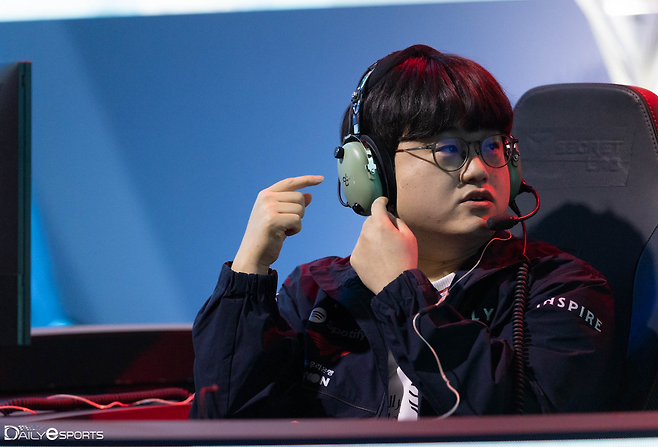 '크롱' 황세종에 무너진 '오펠' 강준호.