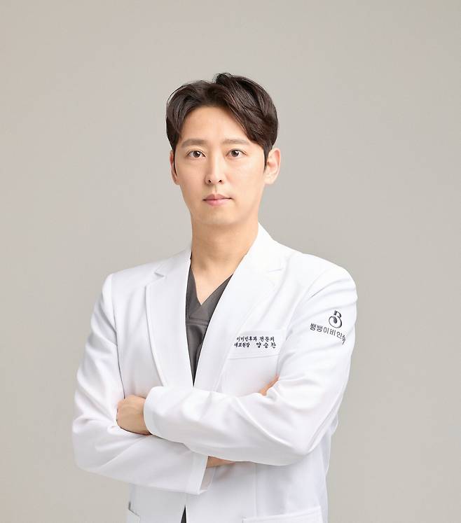 양승찬 원장 | 출처: 뱅뱅이비인후과