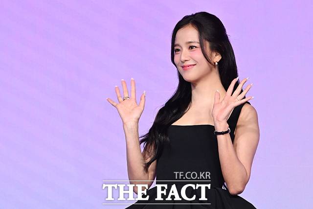 지수가 출연하는 넷플릭스 '월간남친'은 오는 3월 6일 넷플릭스에서 공개된다. /김성렬 기자