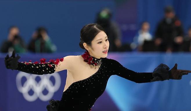 19일(현지시간) 이탈리아 밀라노 아이스스케이팅 아레나에서 열린 2026 밀라노-코르티나담페초 동계올림픽 여자 싱글 프리 스케이팅에 출전한 이해인이 연기를 펼치고 있다. 연합뉴스