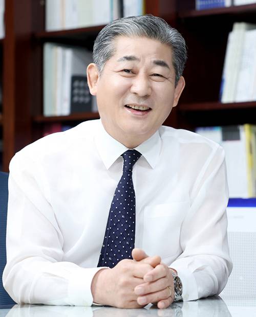 정해권 인천시의회 의장(국민의힘·연수구1). 인천시의회 제공