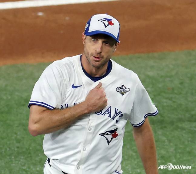 2025년 열린 월드시리즈에서 포효하는 맥스 슈어저. /AFPBBNews=뉴스1