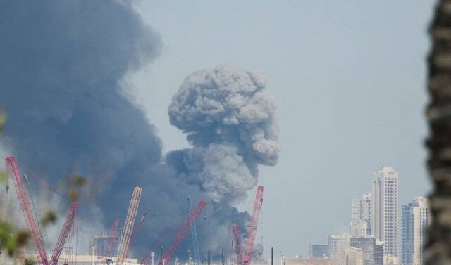 바레인 마나마에서 폭음이 들린 후 연기가 피어오르고 있다. 연합뉴스