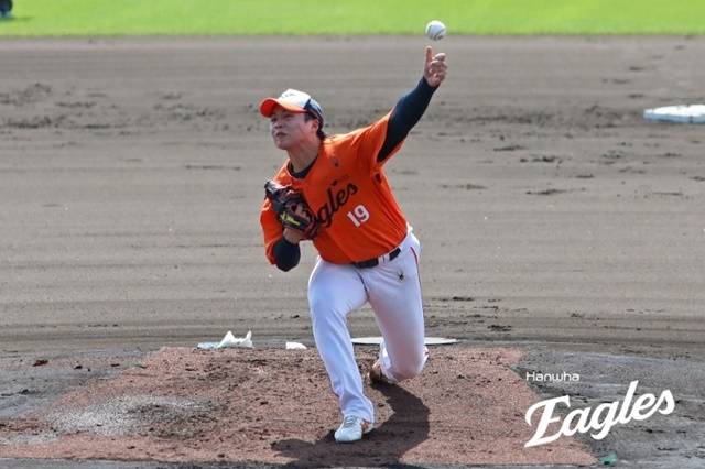 올해 한화 투수진에 힘을 보태줘야 할 왕옌청. 사진=한화 제공