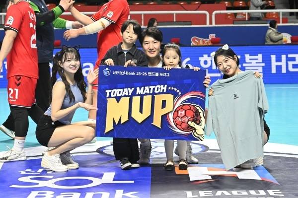 사진 경기 MVP 두산 정의경