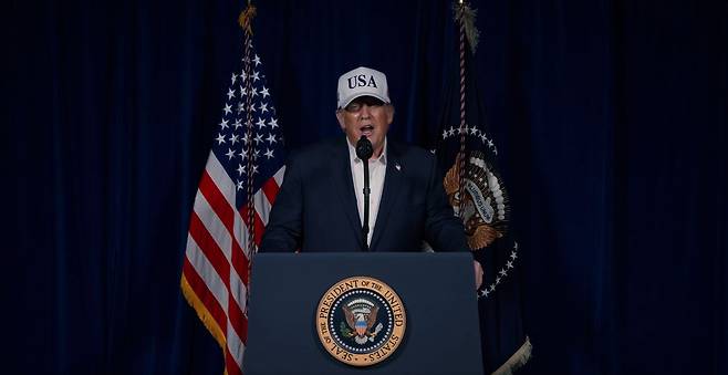 도널드 트럼프 미국 대통령이 28일(현지시간) 대이란 공습 관련 연설을 하고 있다. 사진 트루스소셜