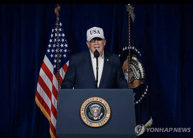 대이란공격 관련 대국민 메시지 내는 트럼프 (AFP=연합뉴스 재판매 및 DB금지)