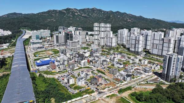 과천지식정보타운 주택개발지 모습. 과천시 제공