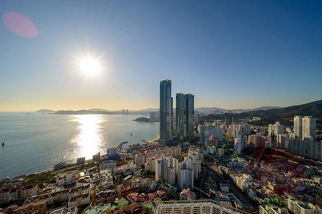 뉴시즈 엘시티 레지던스의 외관. 사진제공|호텔스닷컴